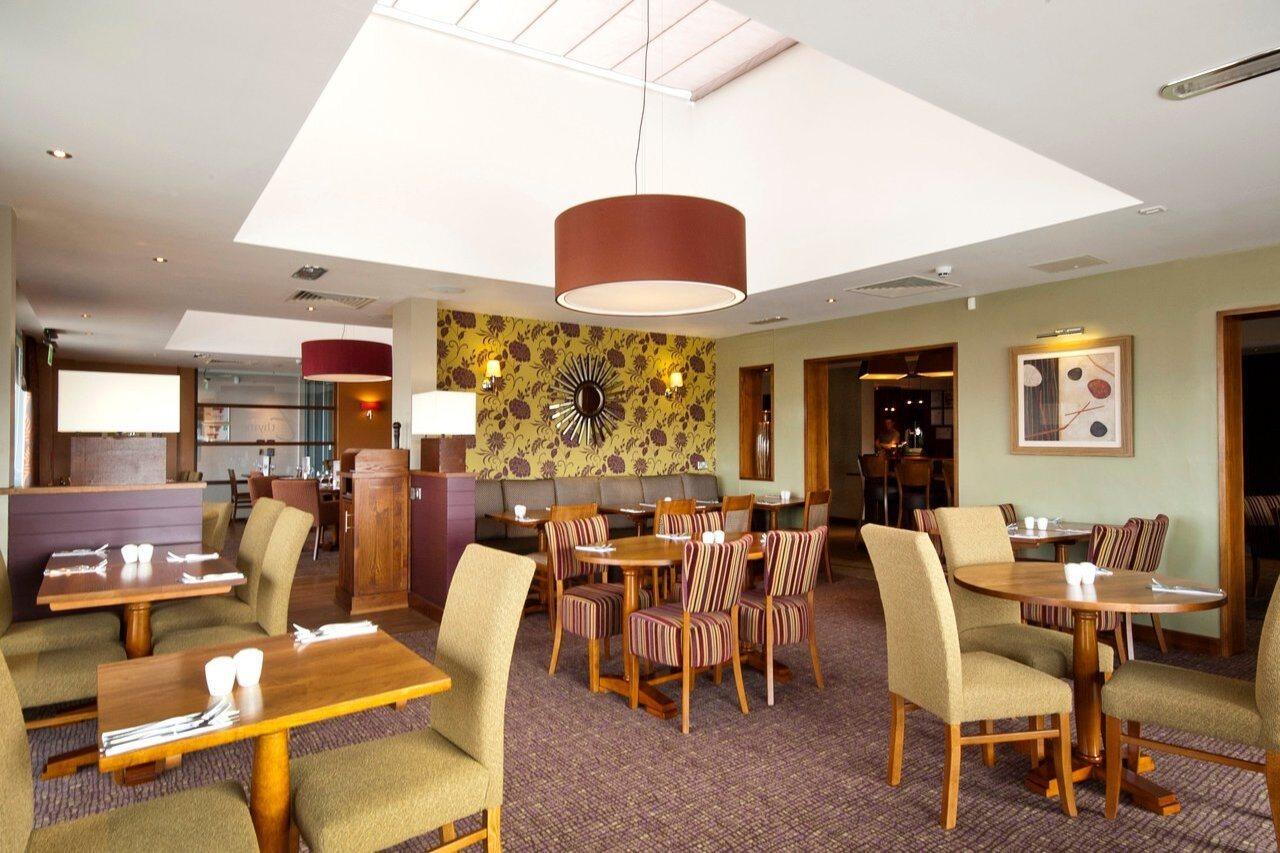 Premier Inn Edinburgh Airport - Newbridge Newbridge  Exterior foto