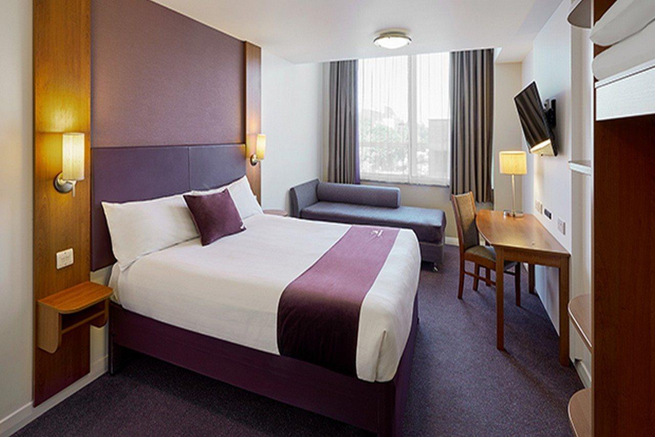Premier Inn Edinburgh Airport - Newbridge Newbridge  Exterior foto